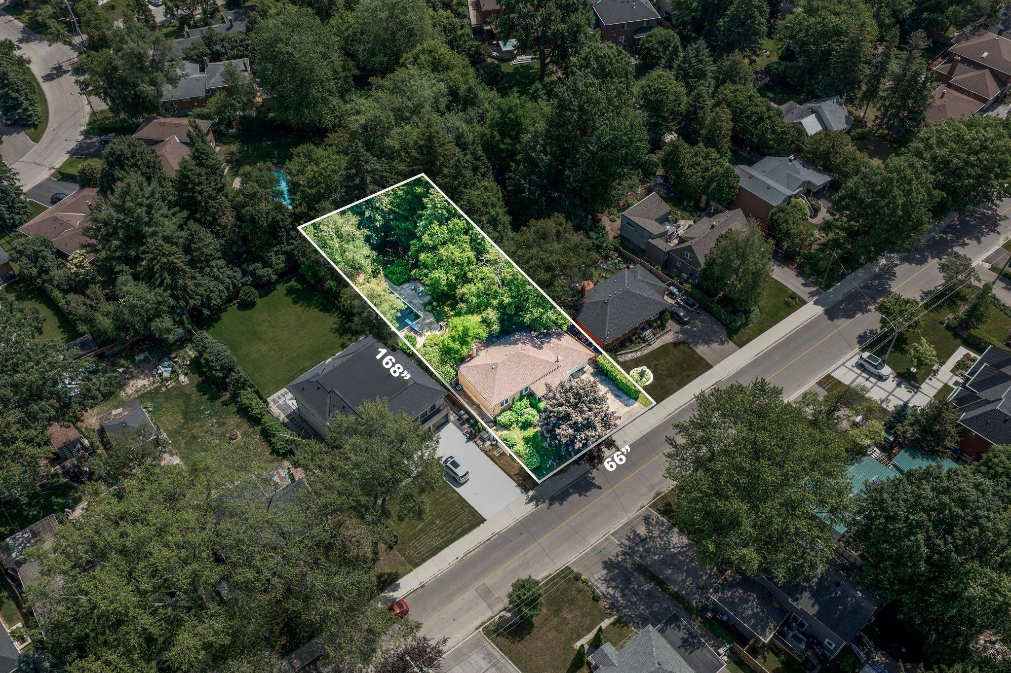 Mississauga, ON L5G 4B6,1569 Kenmuir AVE