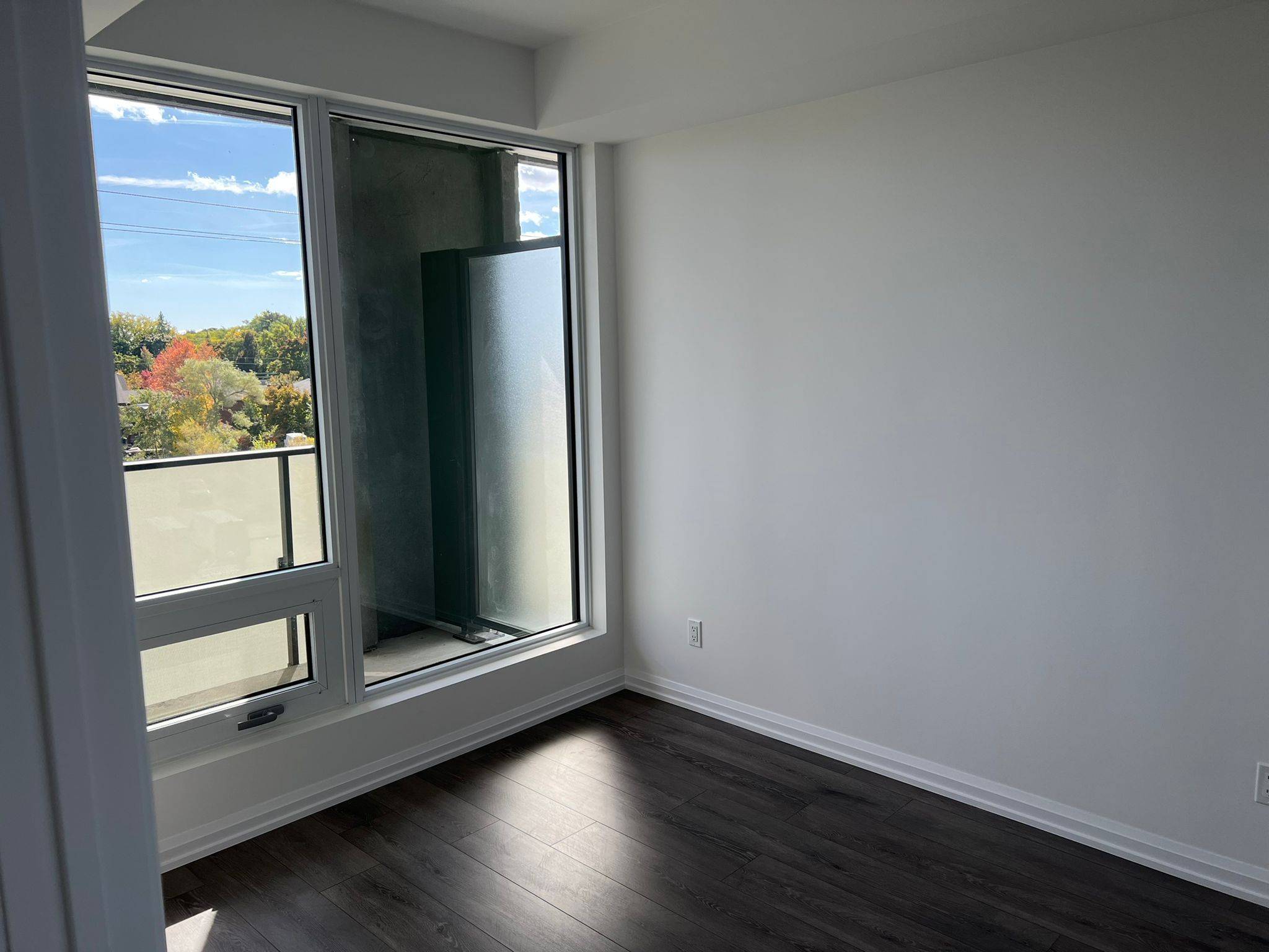 Toronto W08, ON M8X 0B1,4208 Dundas ST W #310
