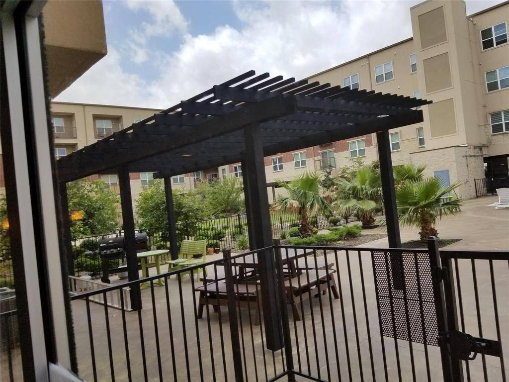 Carrollton, TX 75006,1100 W Trinity Mills Road #3003