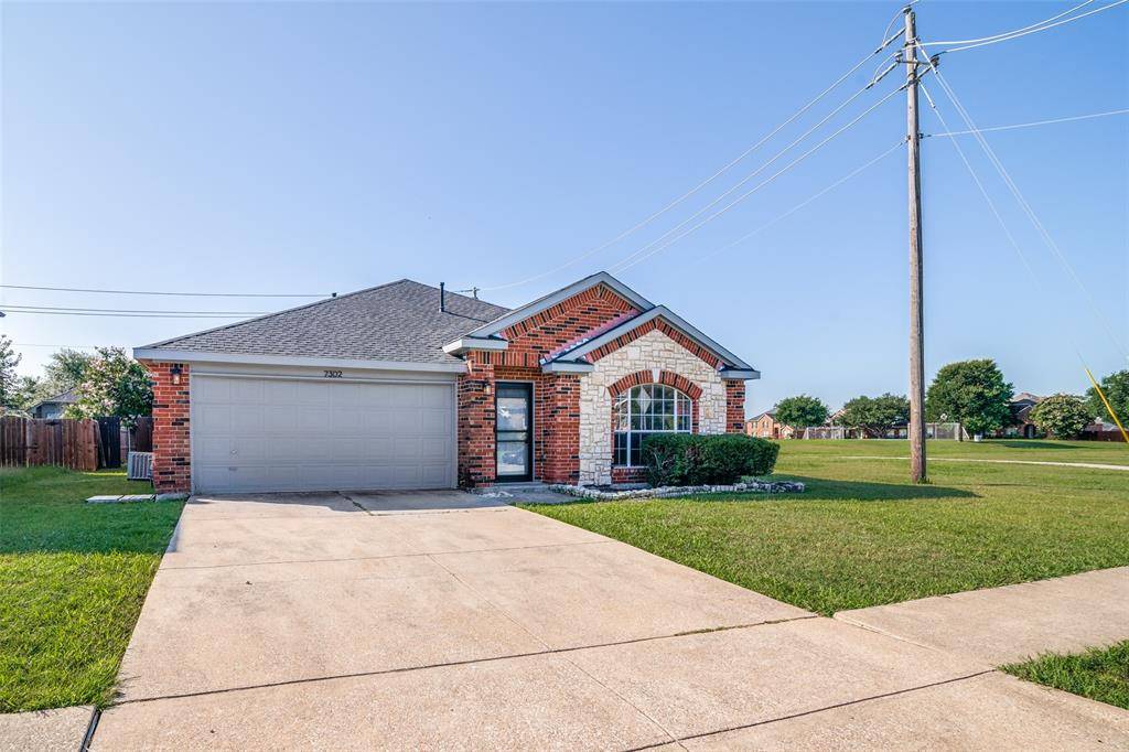 Rowlett, TX 75089,7302 Armstrong Lane