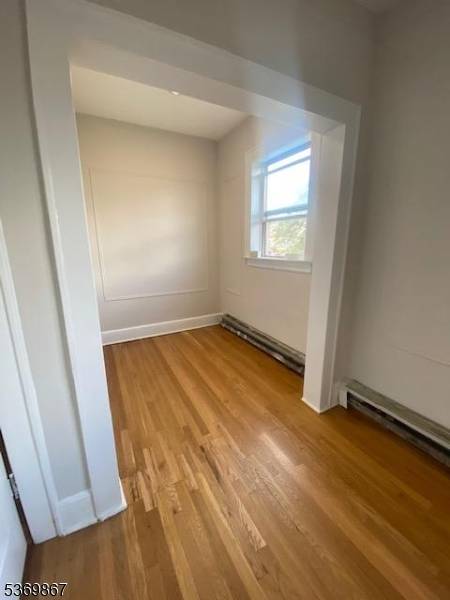 Elizabeth City, NJ 07202,842 Pennington St
