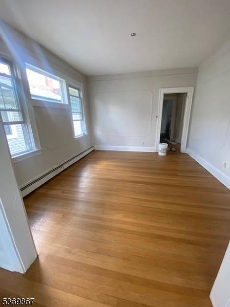 Elizabeth City, NJ 07202,842 Pennington St