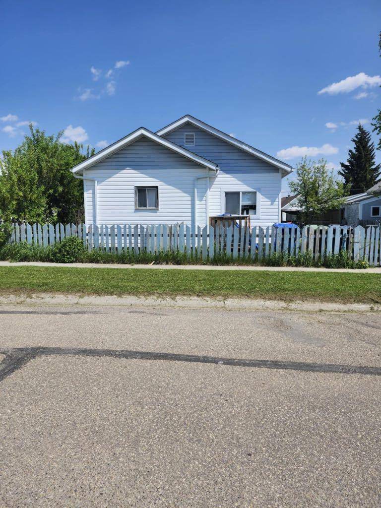 Rocky Mountain House, AB T4T 1C7,4515 47 ST