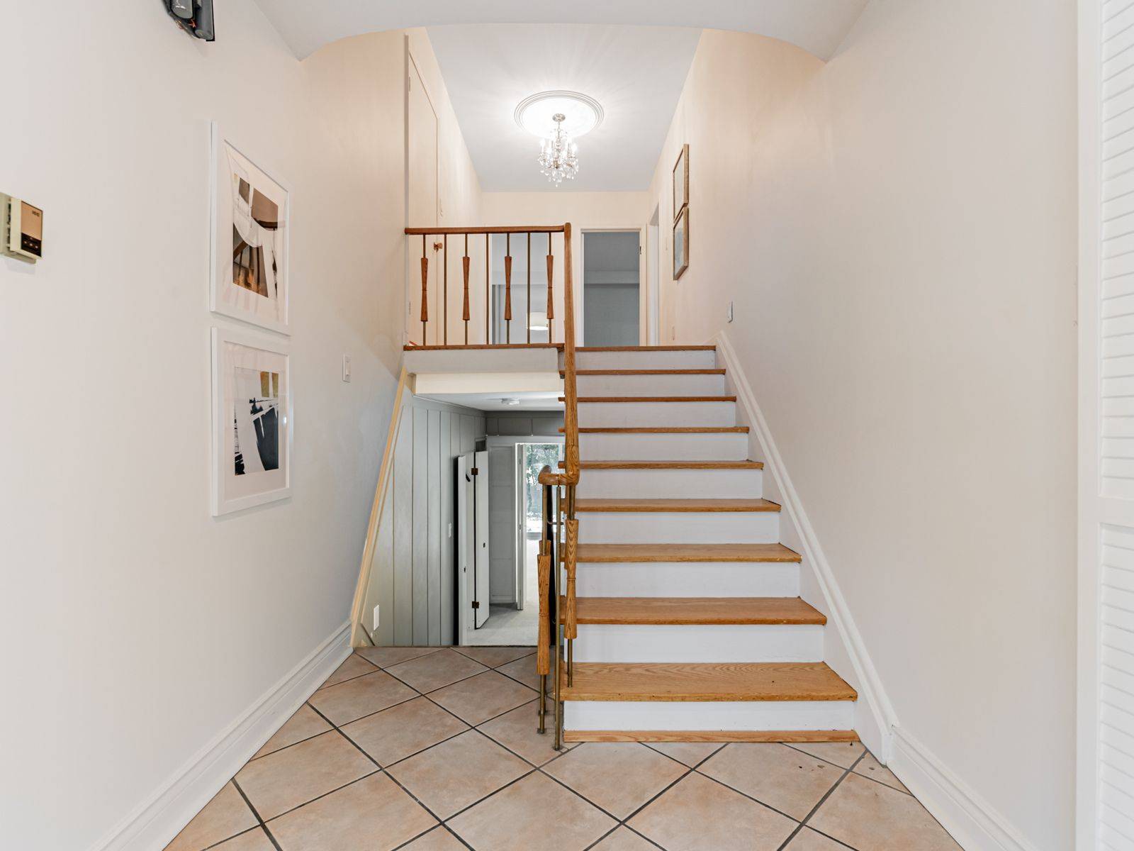 Toronto C06, ON M3H 4W1,43 Arlstan DR