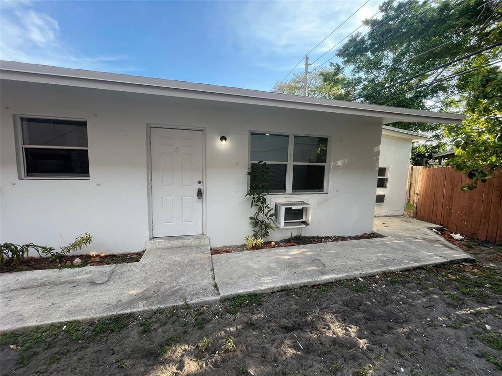 Fort Lauderdale, FL 33311,929 NW 3rd Ave #04