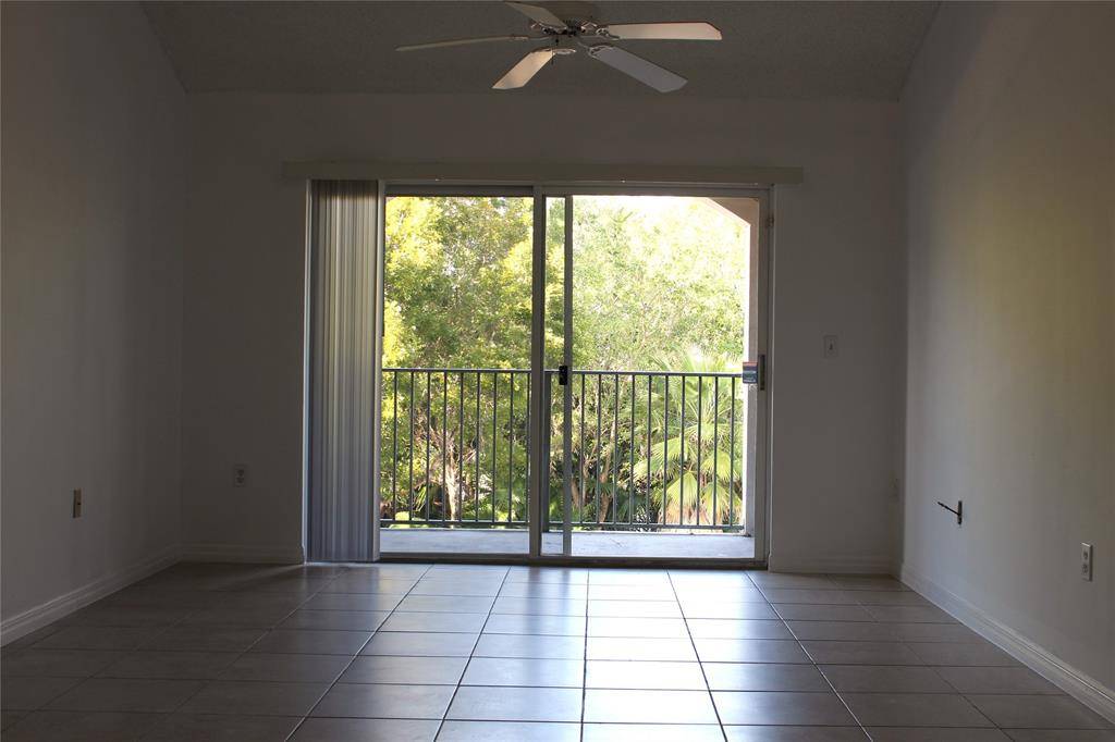 Miramar, FL 33025,12172 Saint Andrews Pl #305