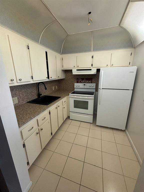 Boca Raton, FL 33434,146 Preston D #146