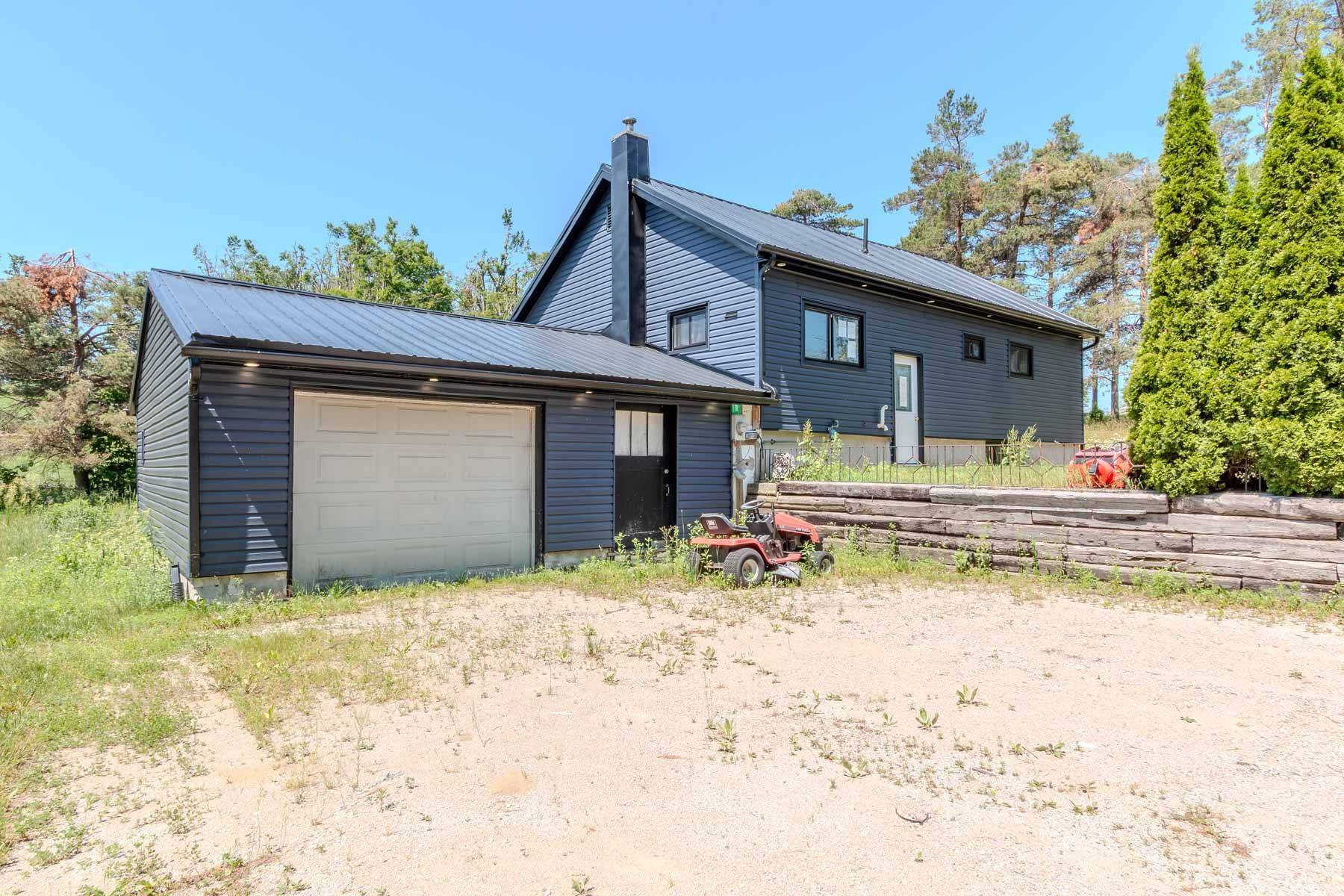 Oro-medonte, ON L0L 1T0,1376 13 Line N