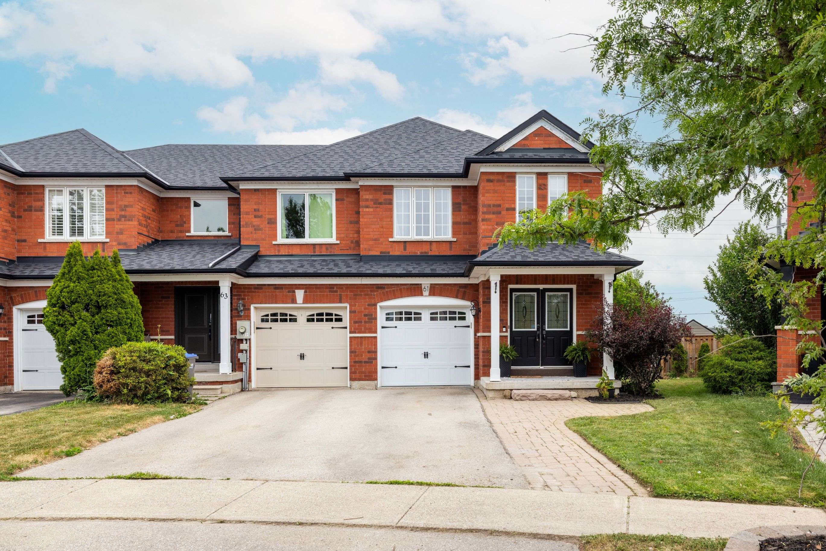 Caledon, ON L7E 2L6,61 Frank Johnston RD