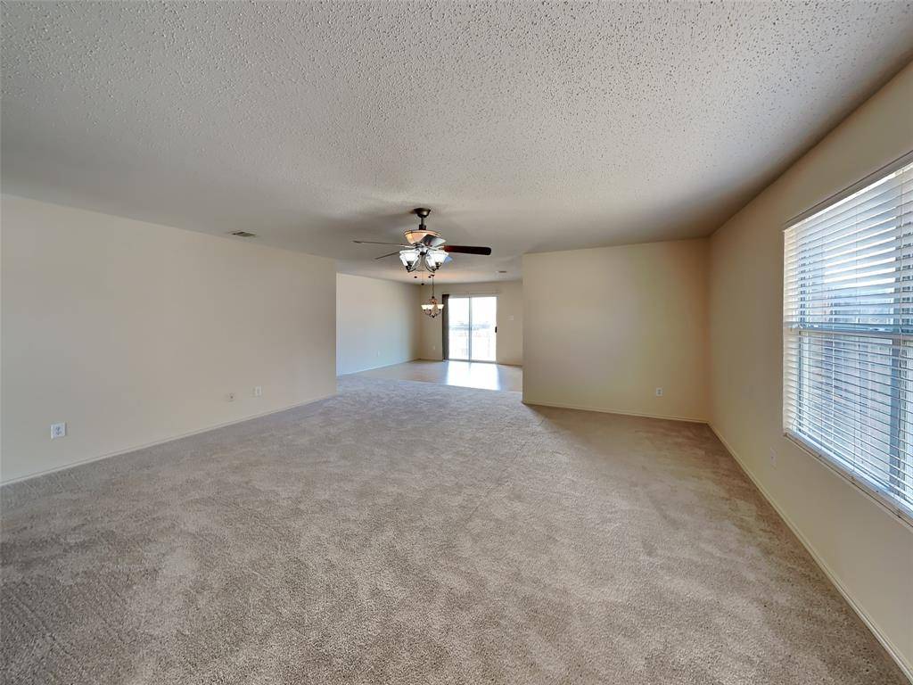 Arlington, TX 76002,905 Dove Meadows Drive