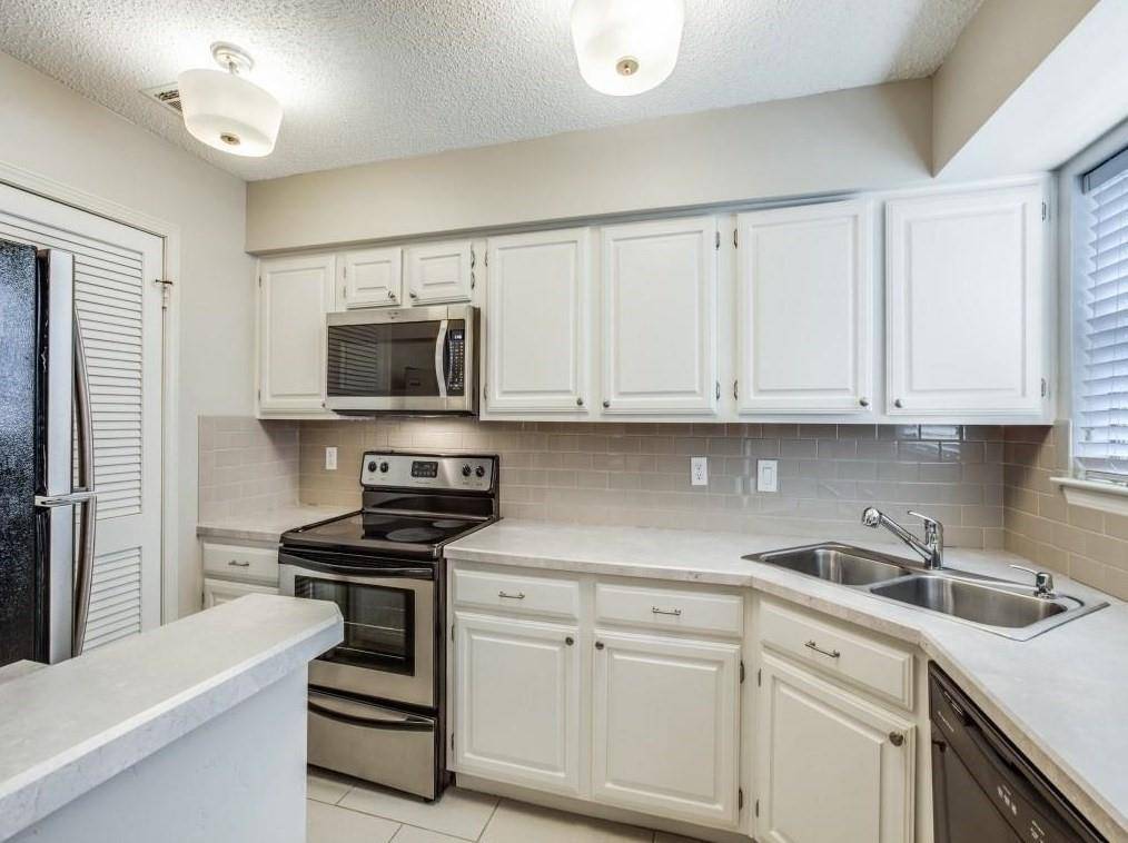 Arlington, TX 76011,1308 Memory Lane #5112
