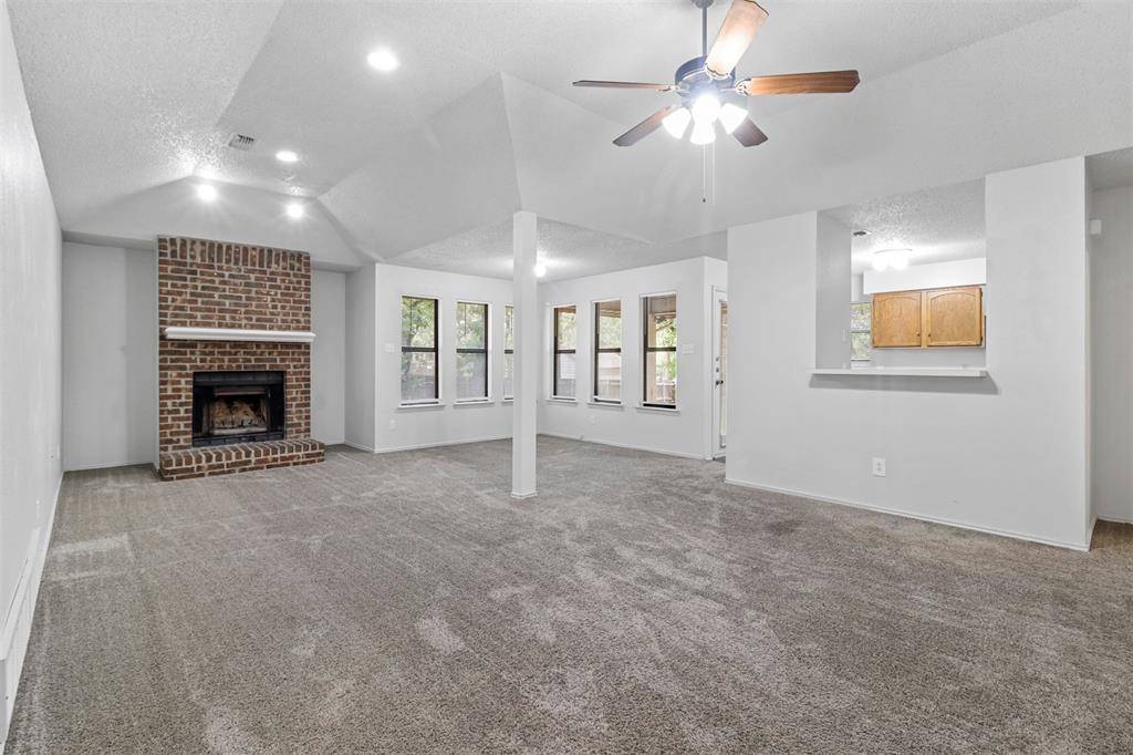 Azle, TX 76020,616 Lake Crest Parkway