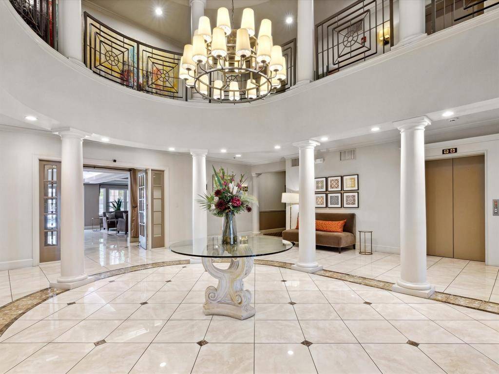 Dallas, TX 75219,3400 Welborn Street #226