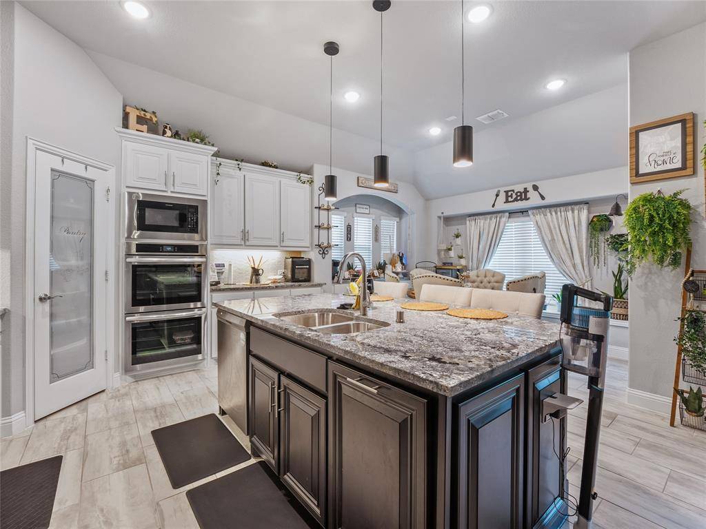 Burleson, TX 76028,505 Livia Street