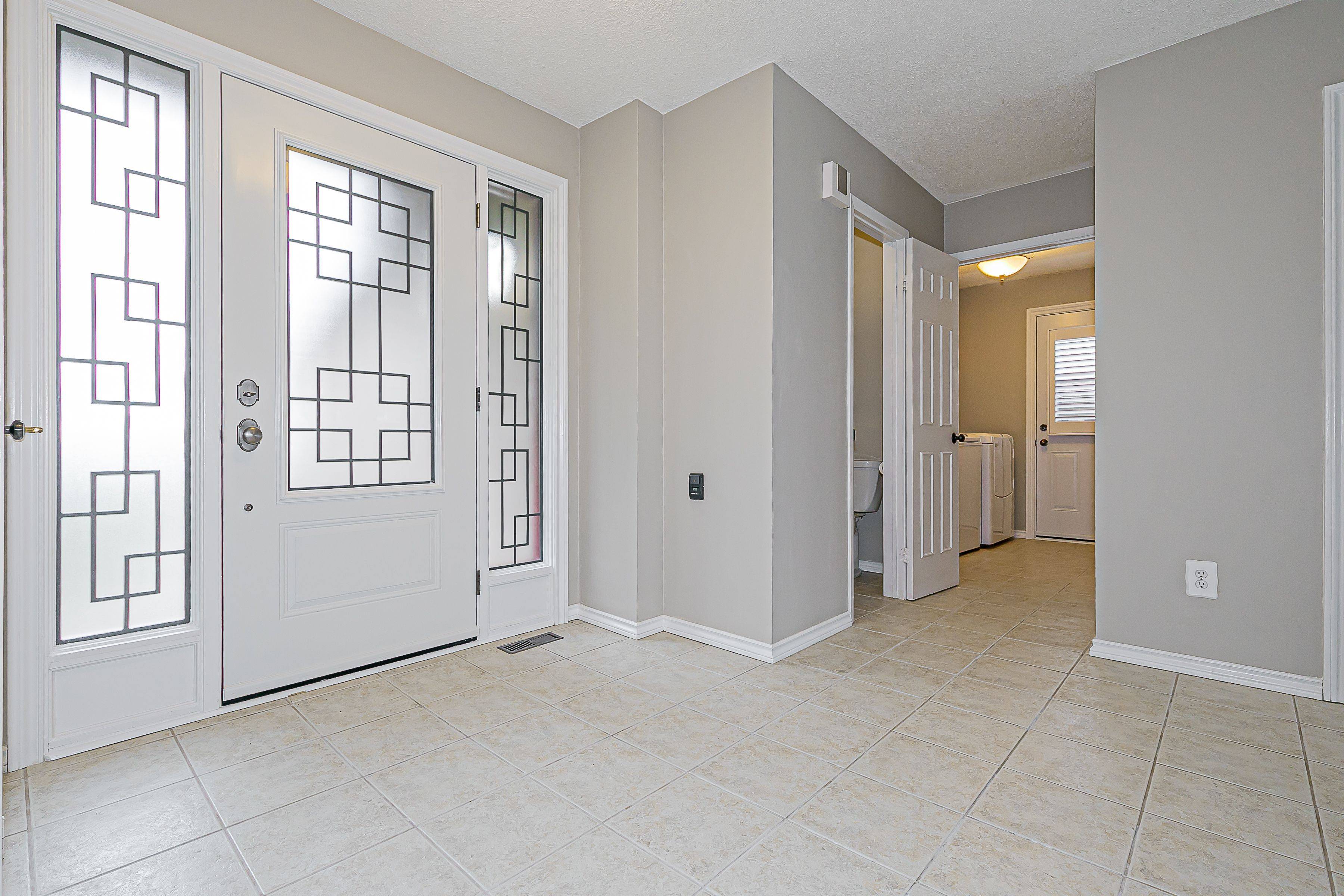 Newmarket, ON L3Y 6T3,458 Bristol RD