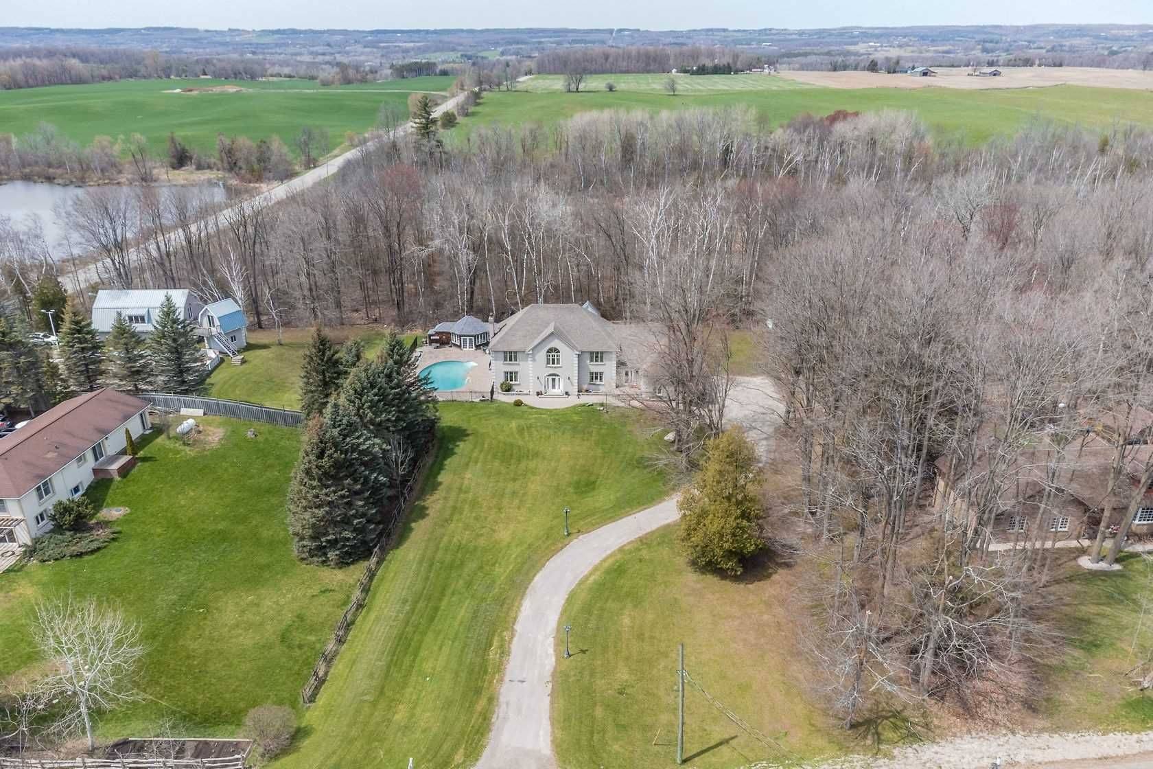 Caledon, ON L7C 0M5,4032 Boston Mills RD