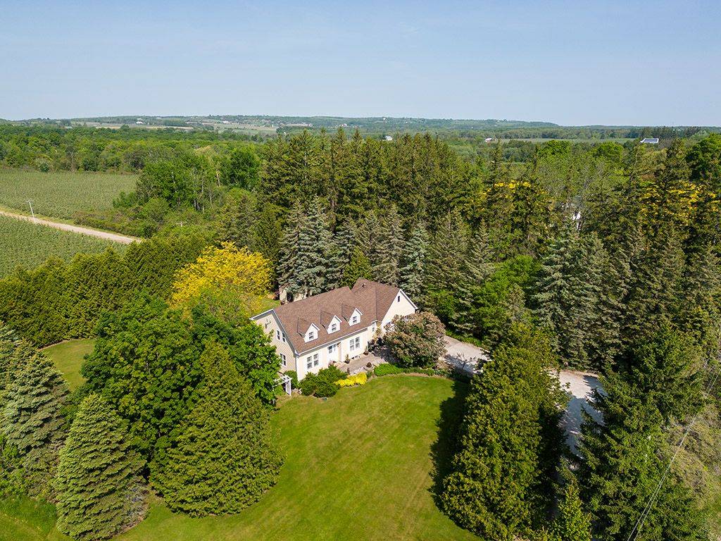 Blue Mountains, ON N0H 1J0,788267 Grey 13 RD