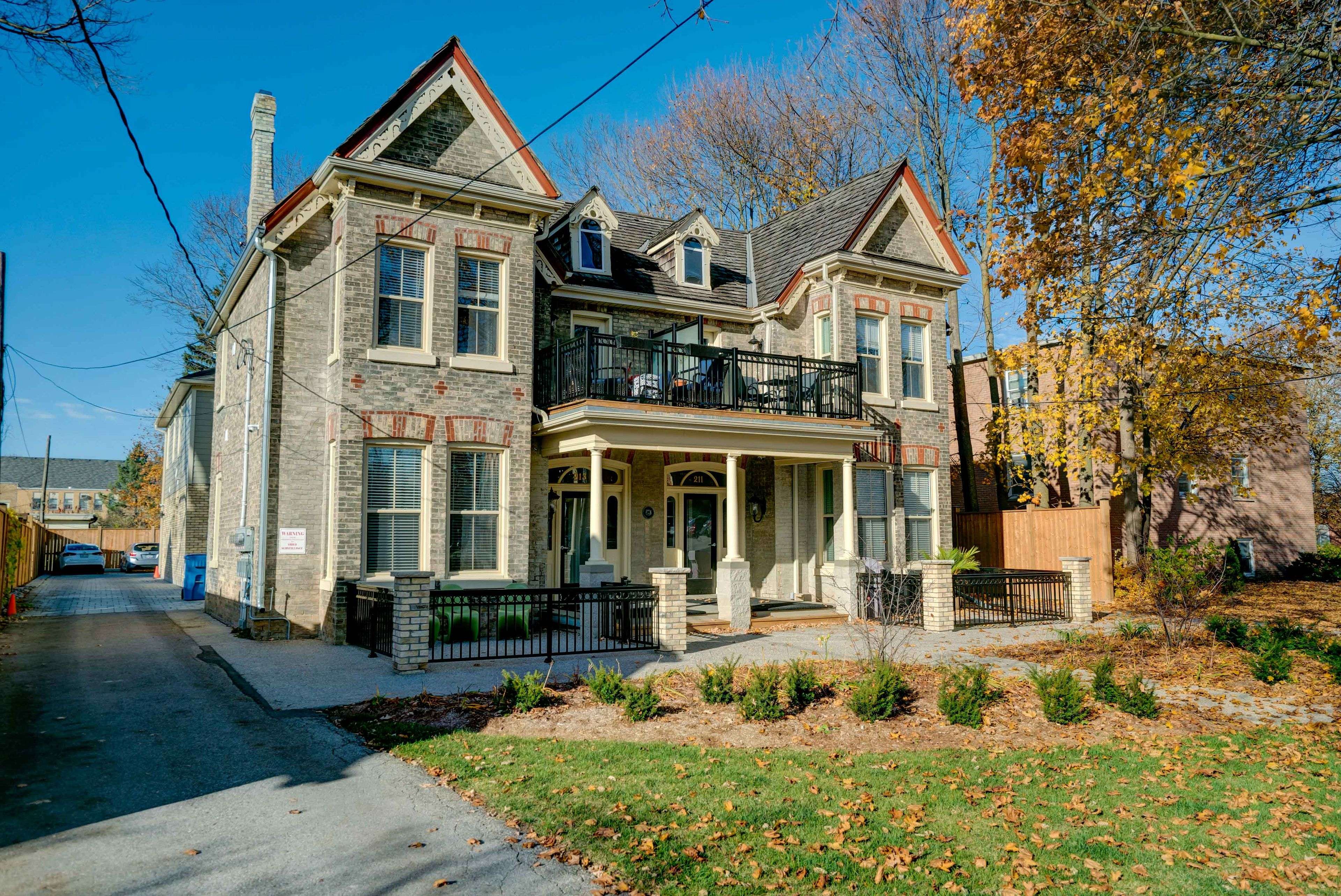 London South, ON N6C 3P8,213 Wortley RD #6