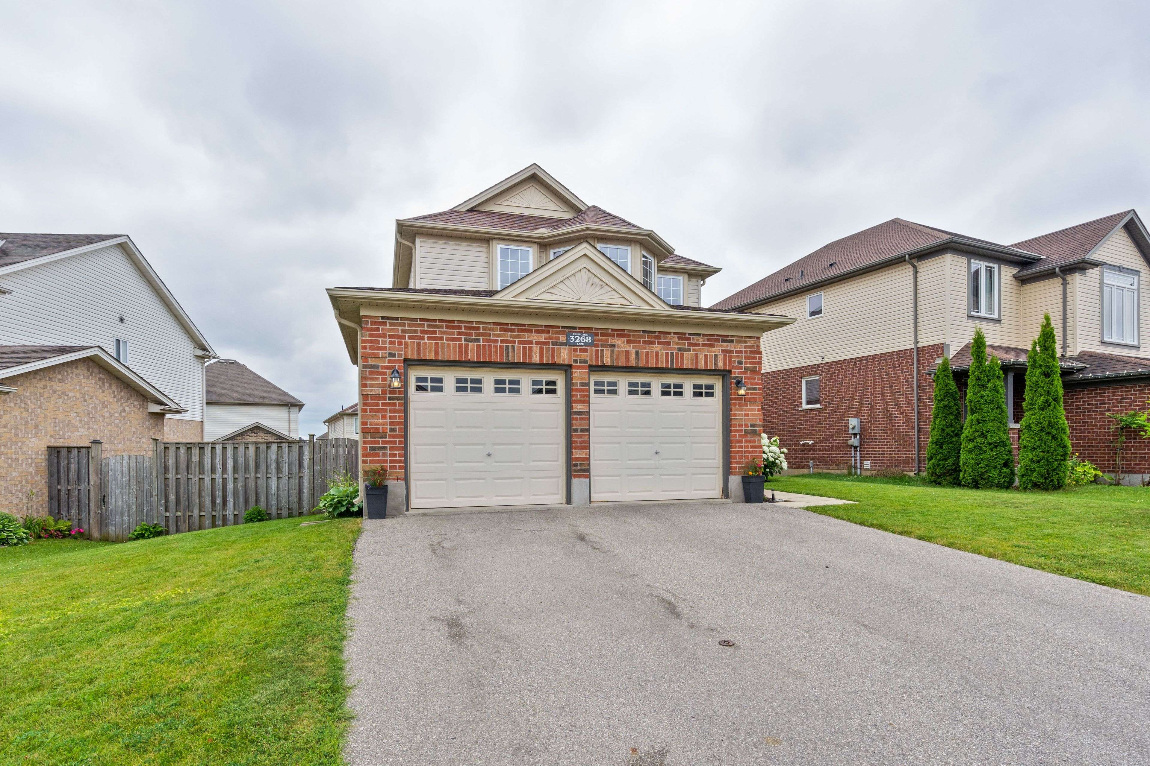London South, ON N6L 0B2,3268 EmilyCarr LN