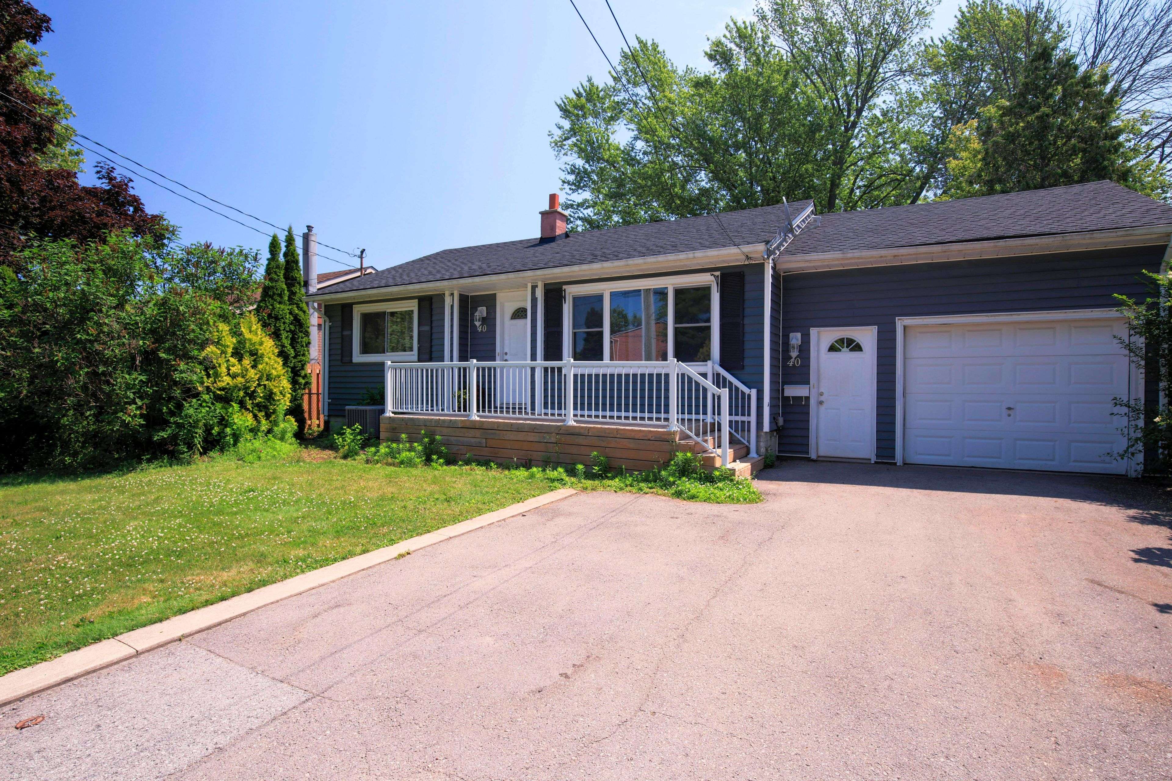 Grimsby, ON L3M 3W5,40 Kerman AVE