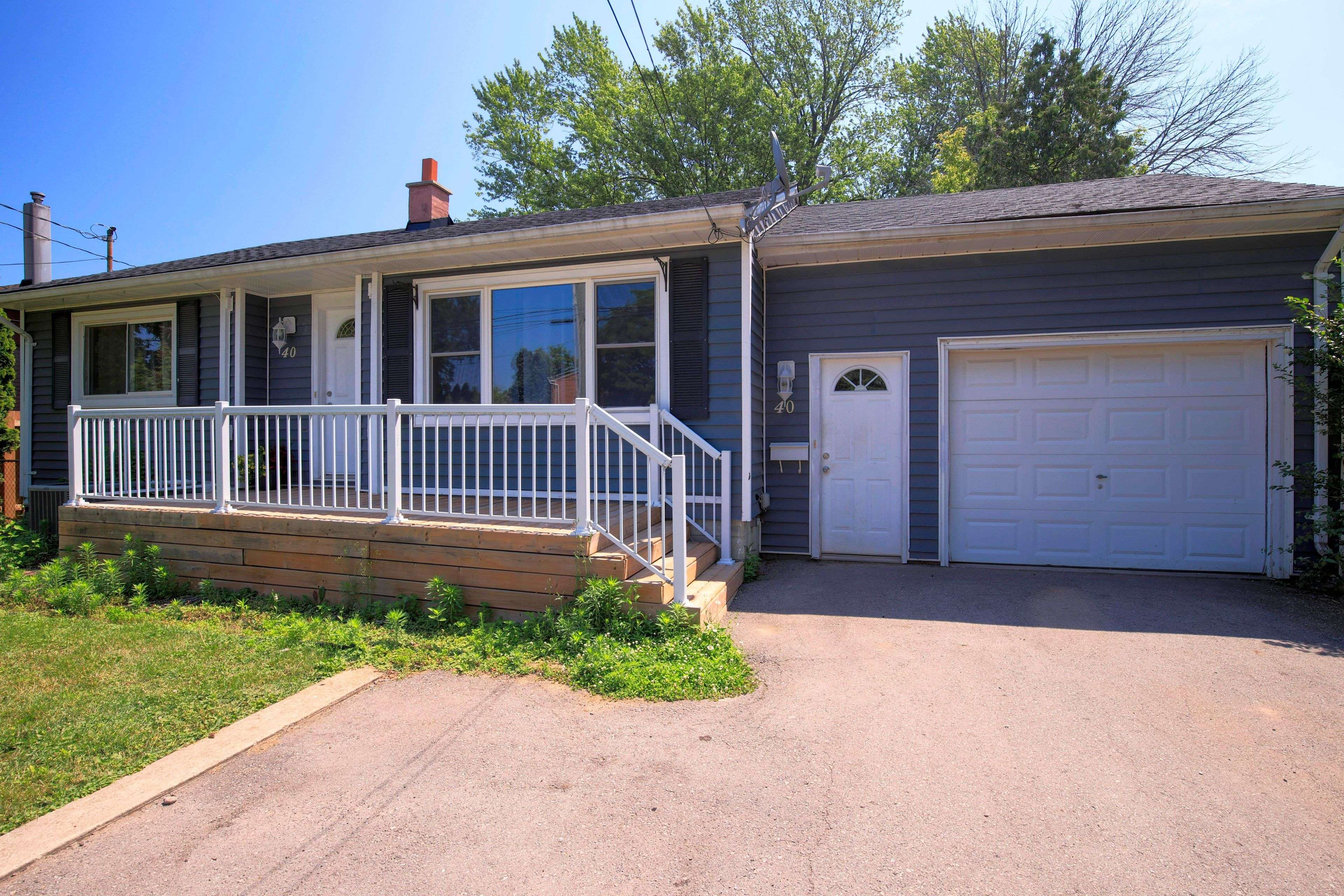 Grimsby, ON L3M 3W5,40 Kerman AVE