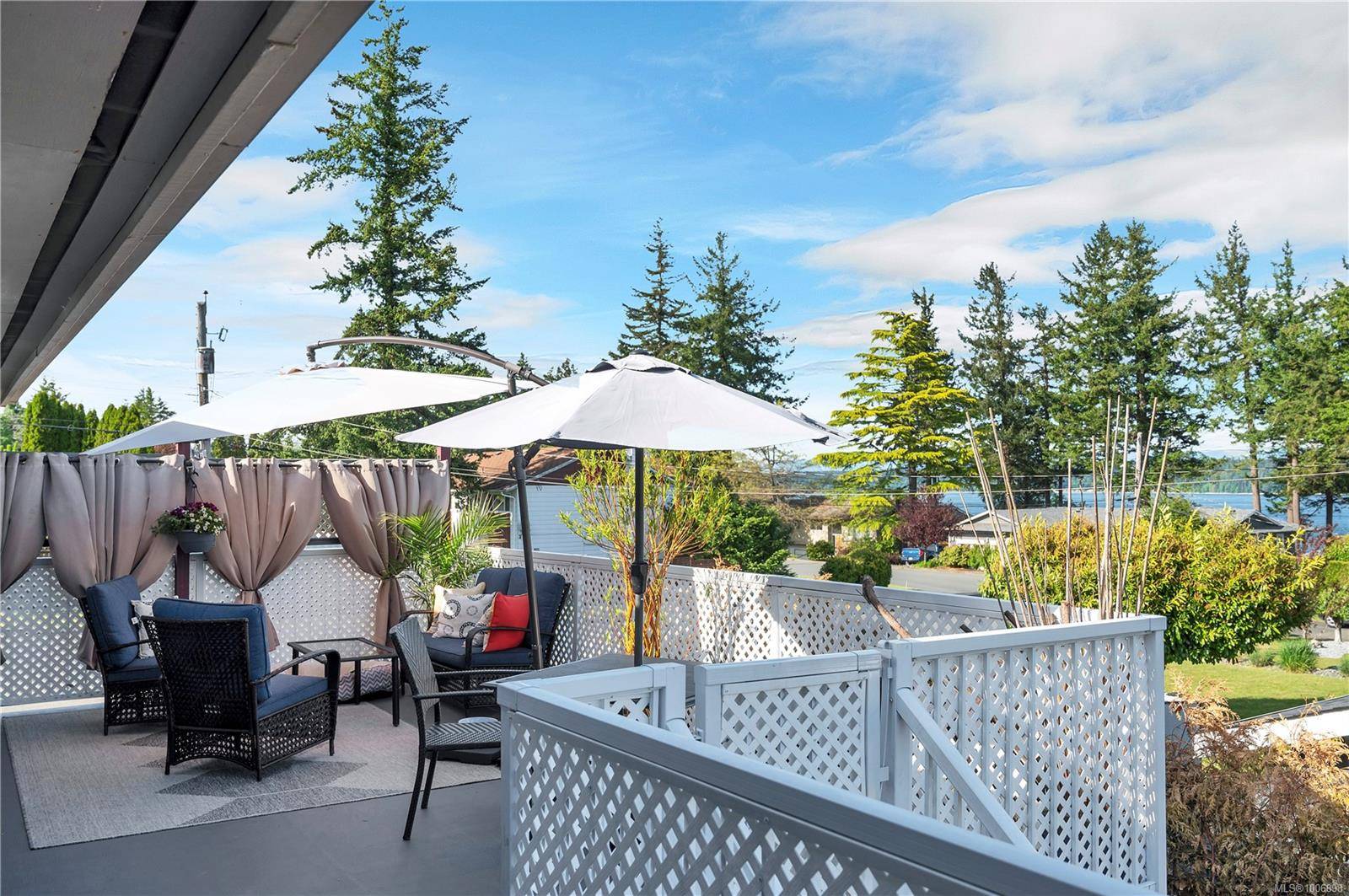 Campbell River, BC V9W 1W9,87 Ocean View Rd