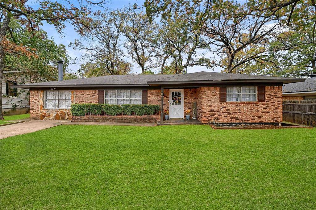 Denison, TX 75020,913 Amsden Street