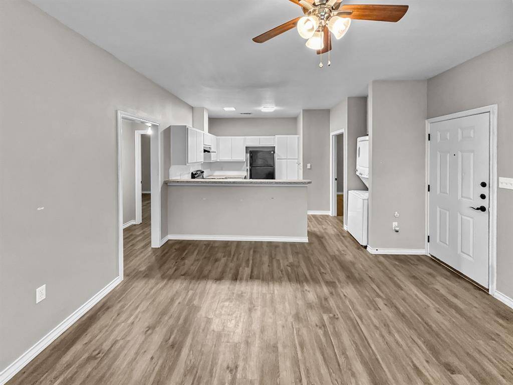 Smithville, TX 78957,1408 SE 1st St