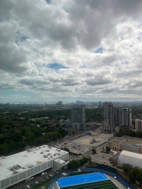 Toronto C03, ON M5P 2Y3,320 Tweedsmuir AVE #2908
