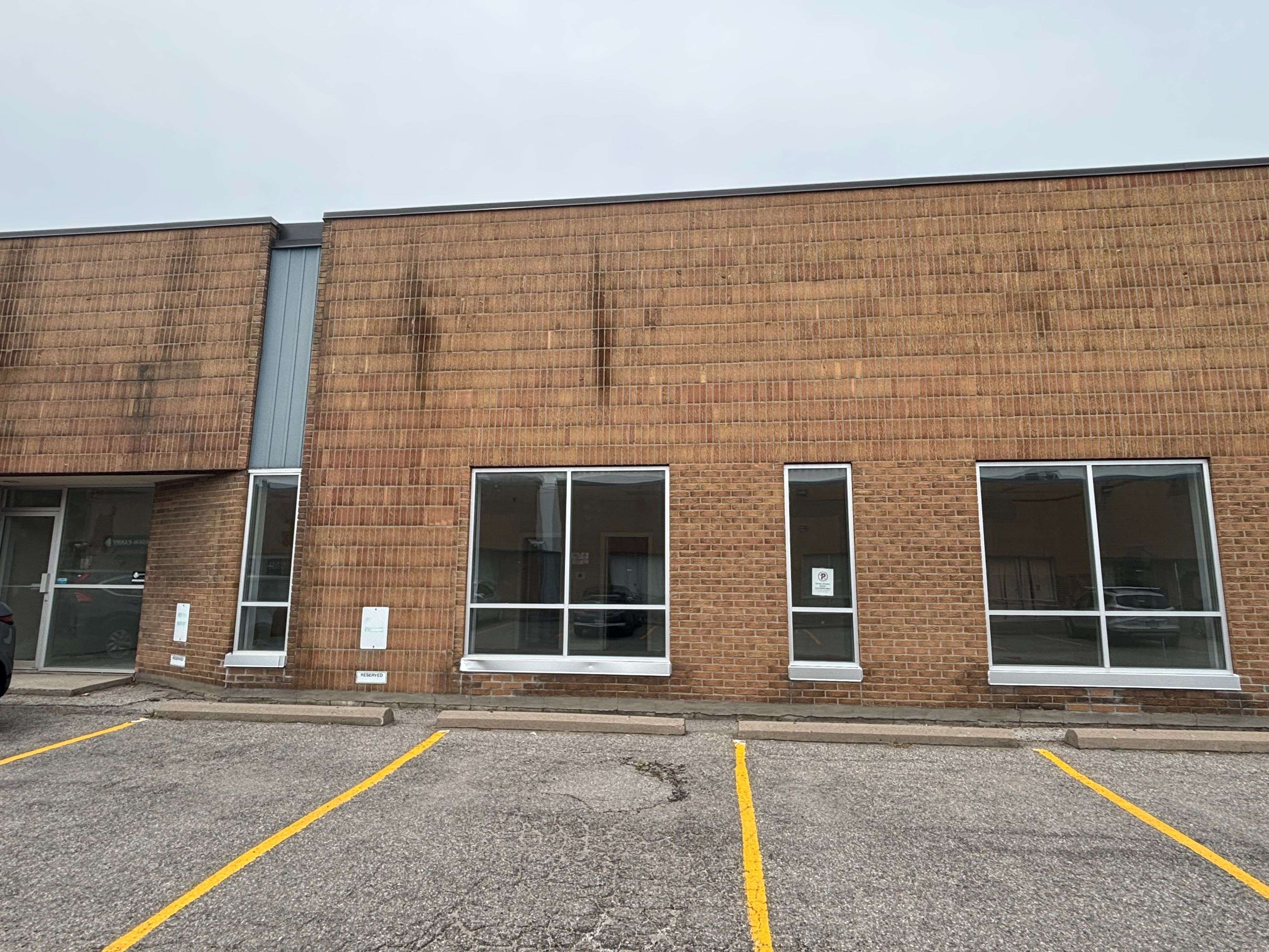 Toronto E09, ON M1P 4S2,2265 Midland AVE ## 2-3