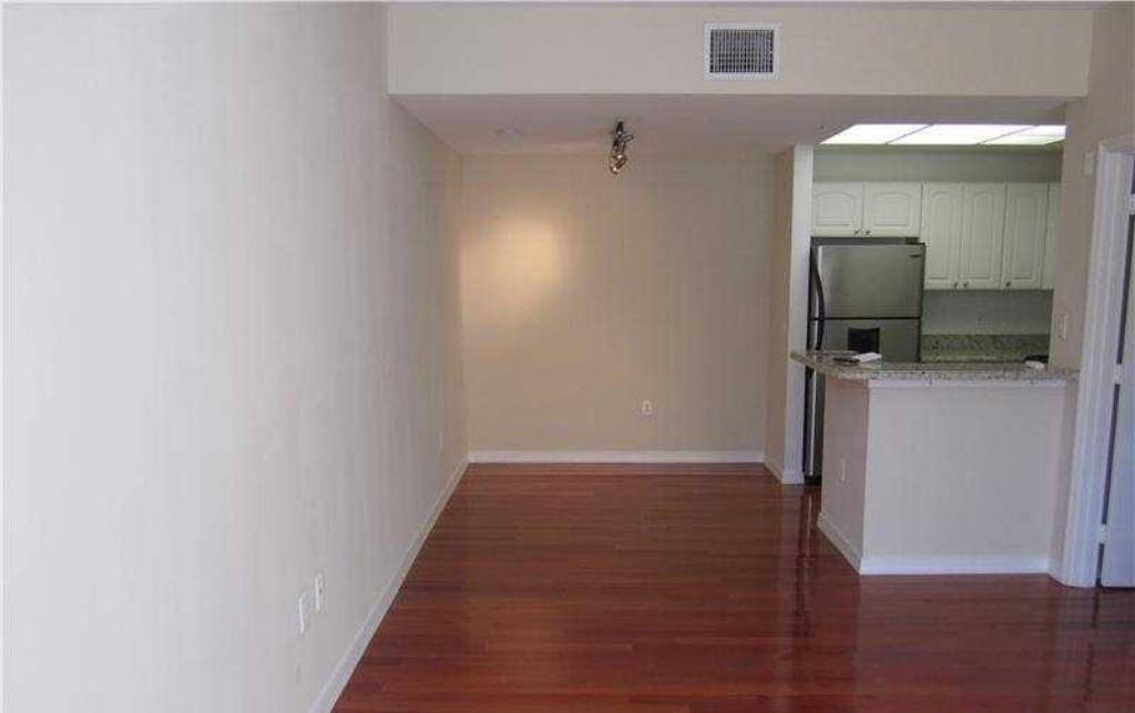Fort Lauderdale, FL 33316,2107 SE 10th Ave #814