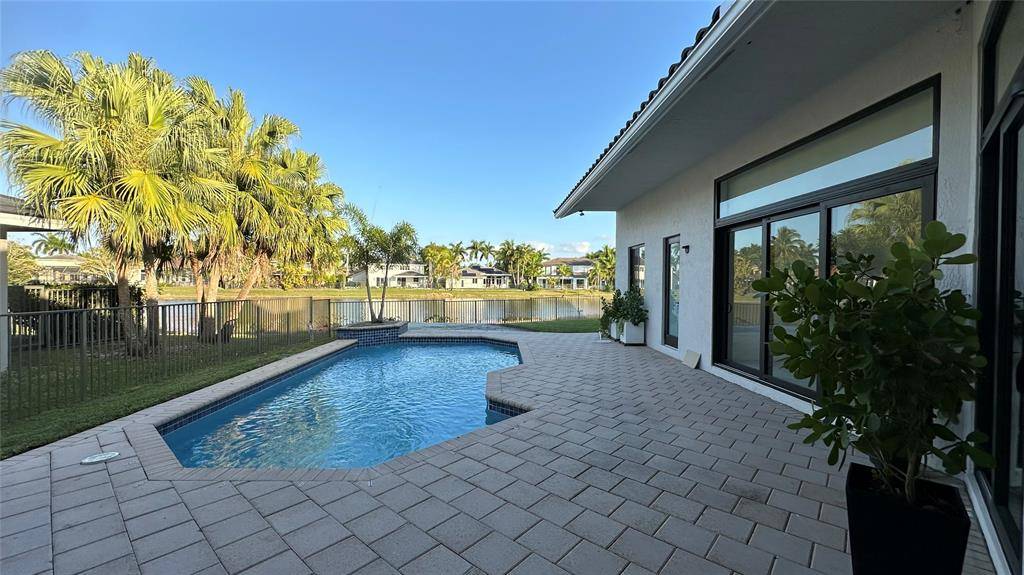 Weston, FL 33327,2550 Jardin Ter