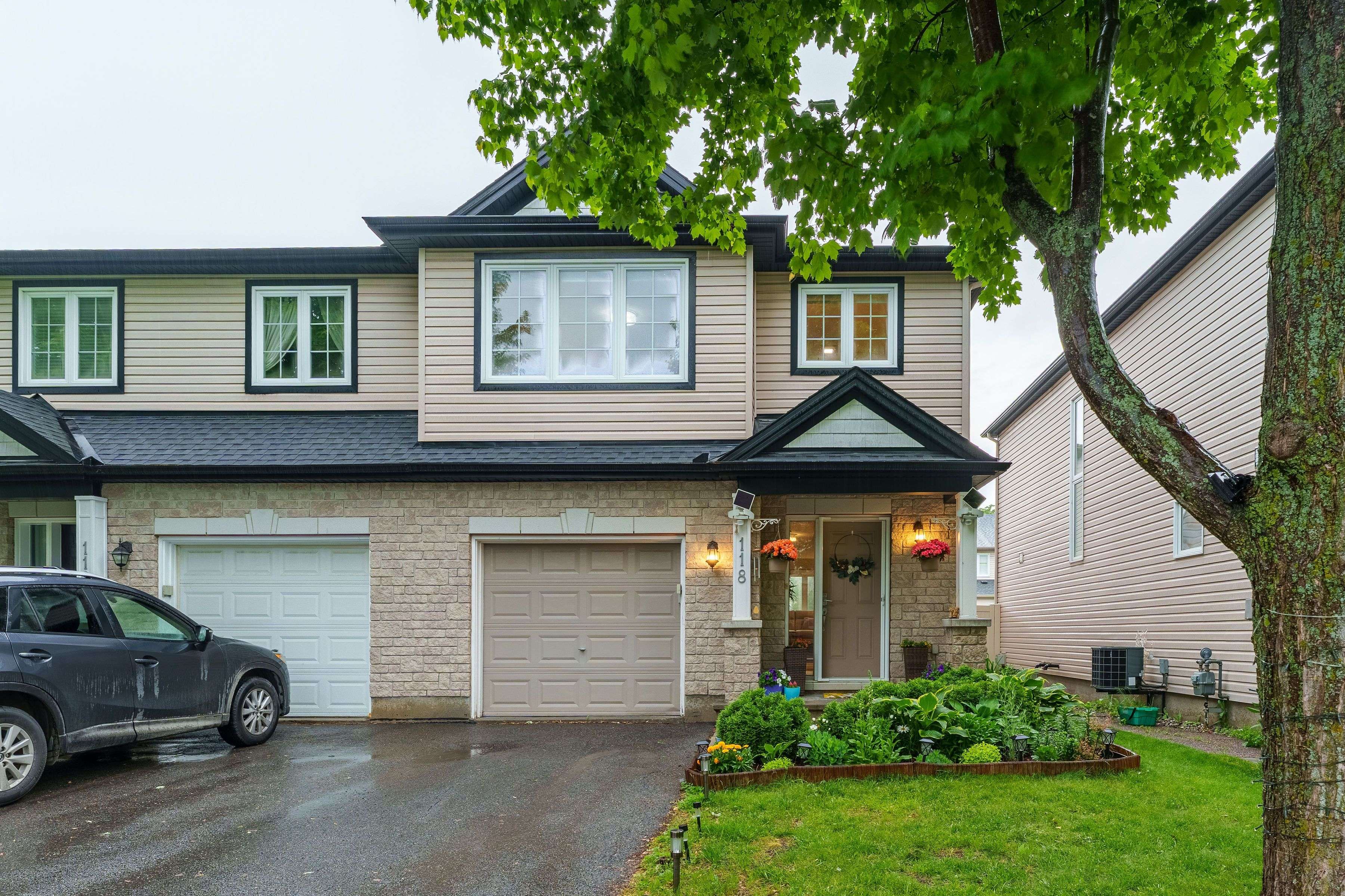 Barrhaven, ON K2G 7E4,118 FURNESS WAY