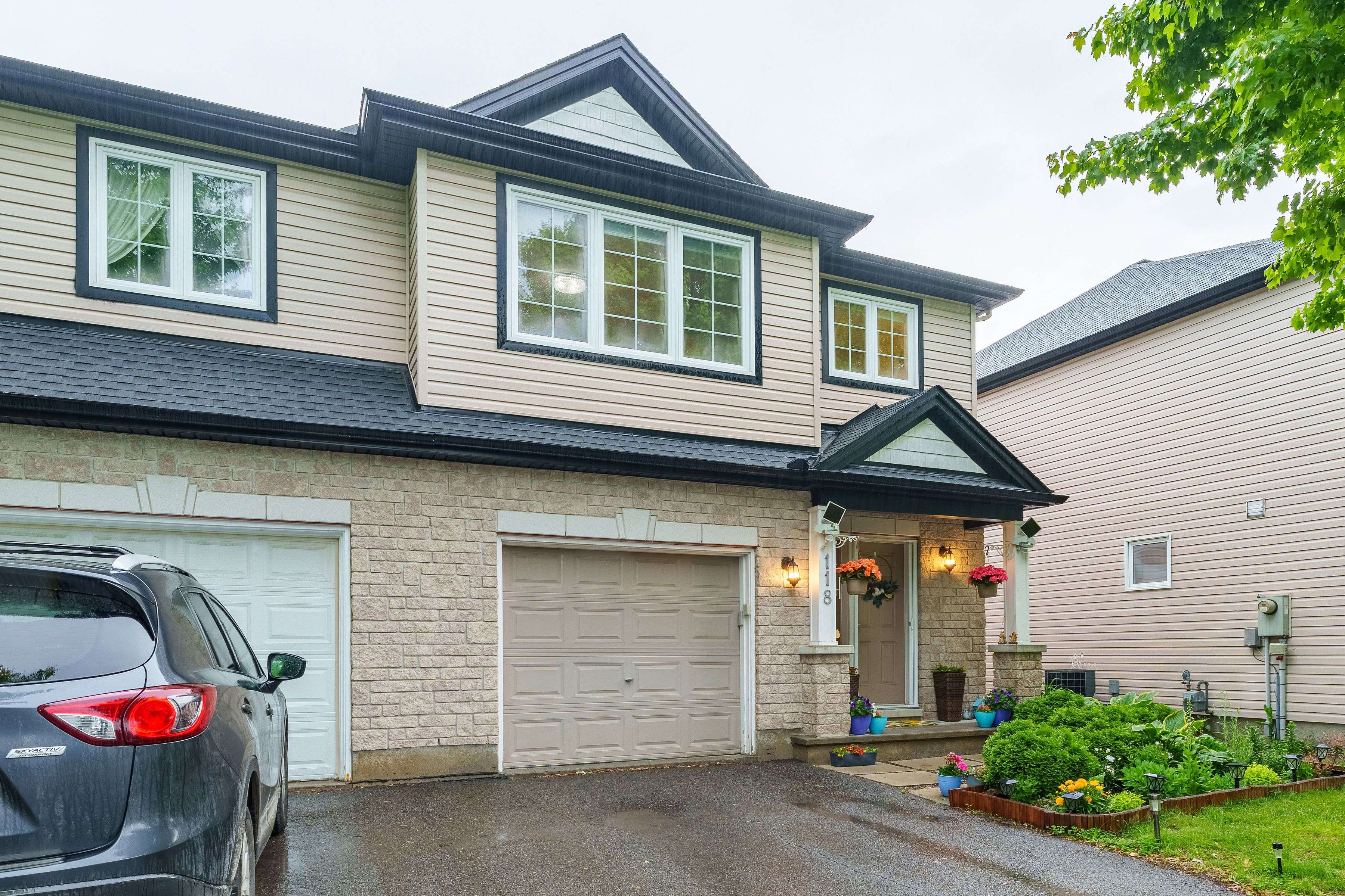 Barrhaven, ON K2G 7E4,118 FURNESS WAY