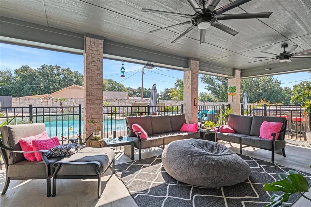 Granbury, TX 76049,2801 Weylene Paseo