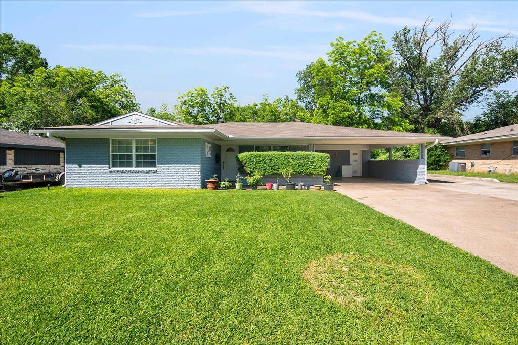 Corsicana, TX 75110,512 N 38th Street