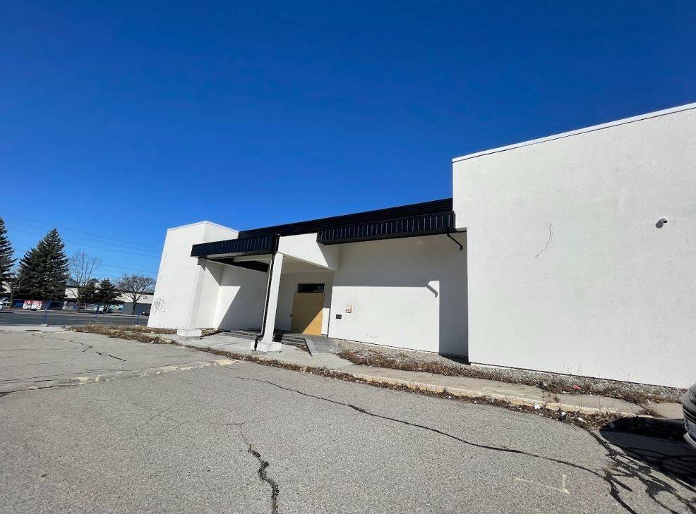 Toronto E09, ON M1H 3E2,1221 Markham RD