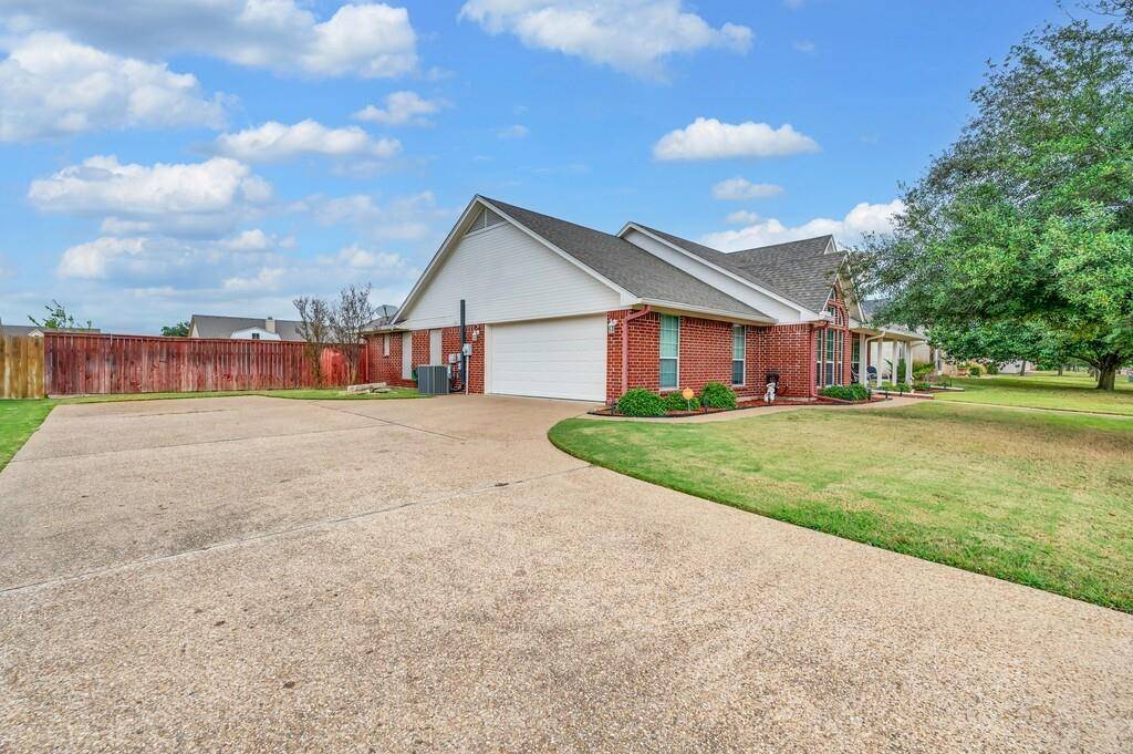 Robinson, TX 76706,1409 Laurel Park Drive