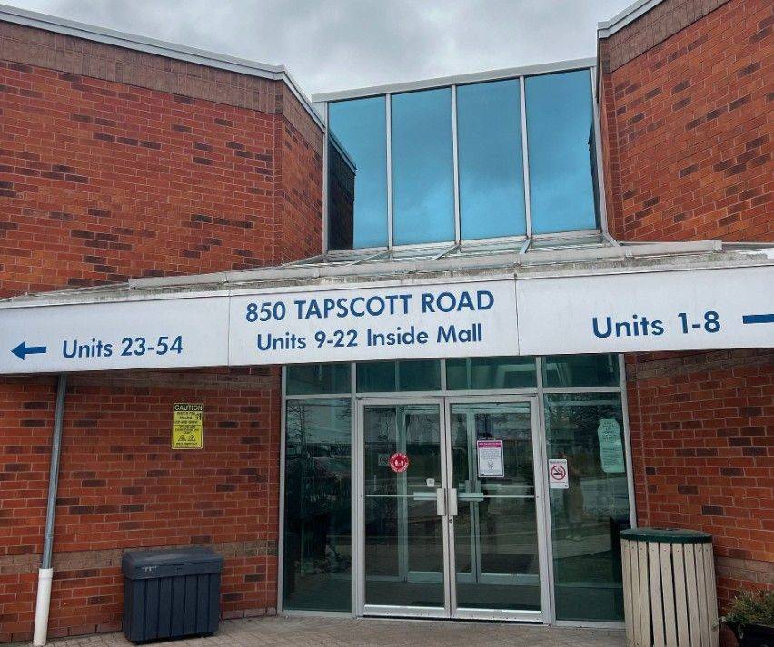 Toronto E11, ON M1X 1N4,850 Tapscott RD #17