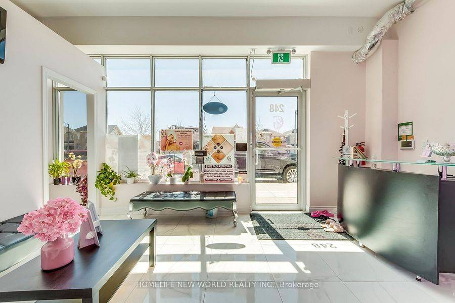 Markham, ON L6B 1N6,29 Luzon AVE