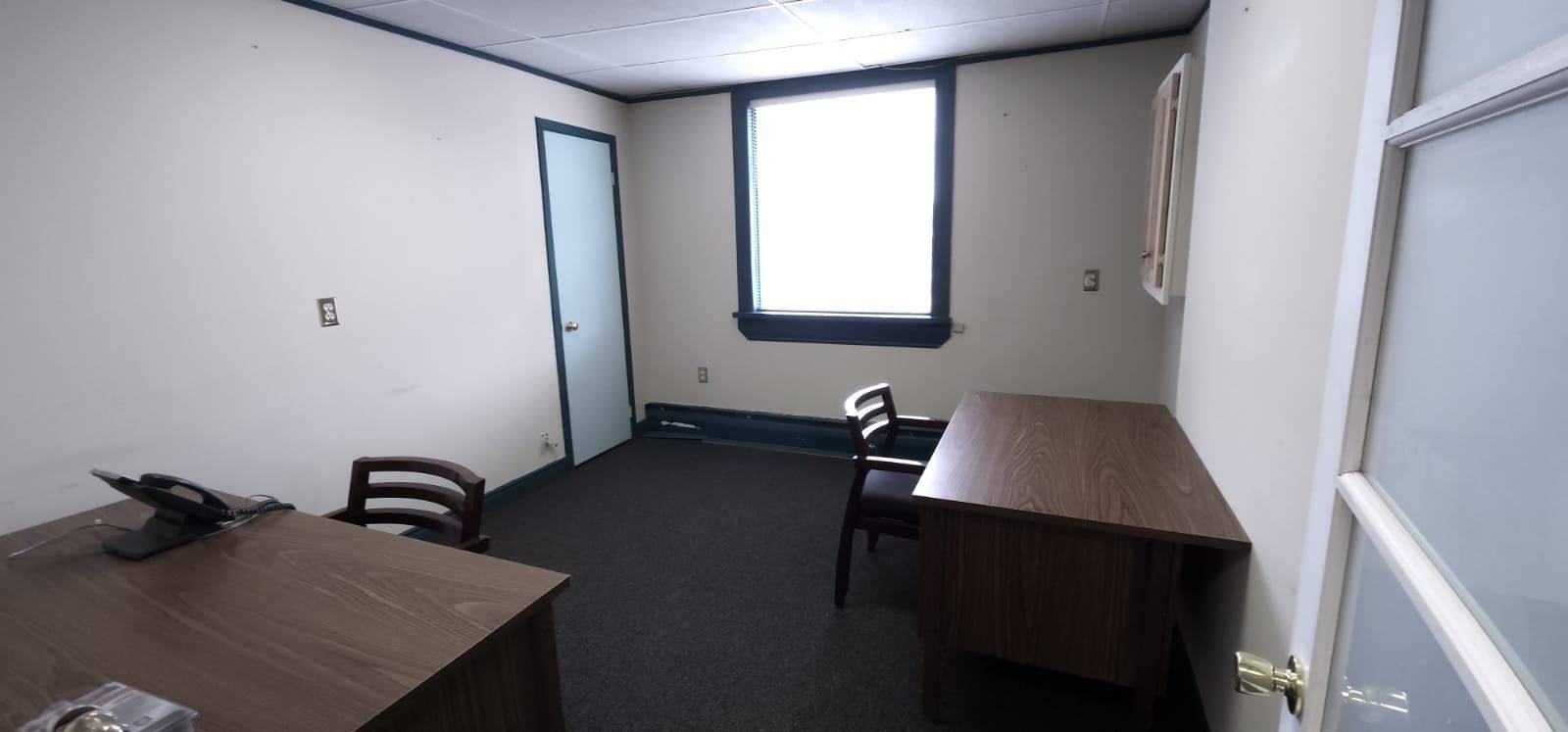 Barrie, ON L4N 1B9,284 Dunlop ST W ##1 Level 2