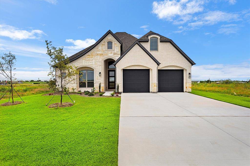Venus, TX 76084,109 Brahman Street