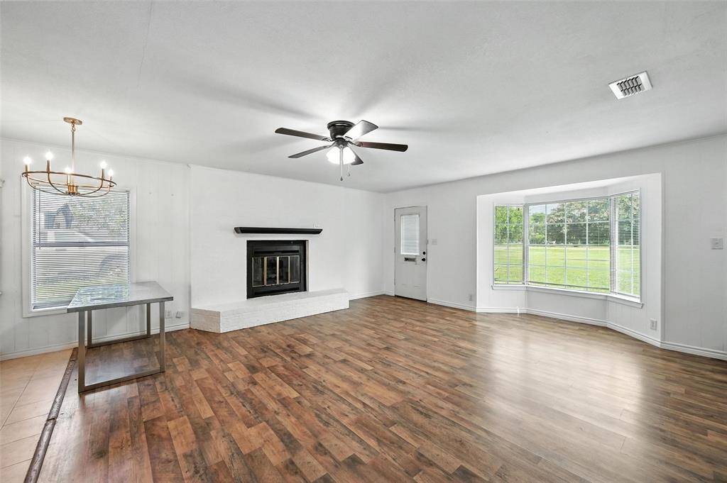 Crowley, TX 76036,3517 Sparks Lane