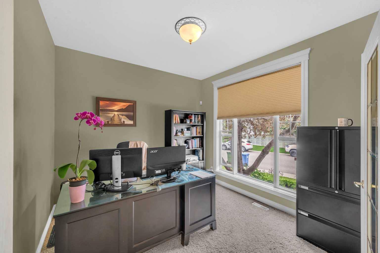 Calgary, AB T3H 4R8,125 Strathlea CT SW