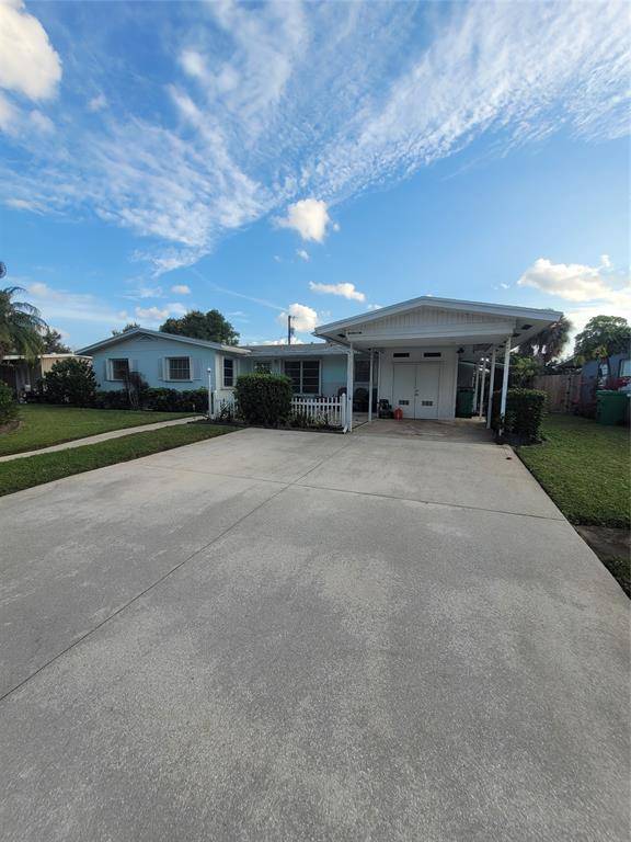 Palm Springs, FL 33461,305 Riverdale Rd