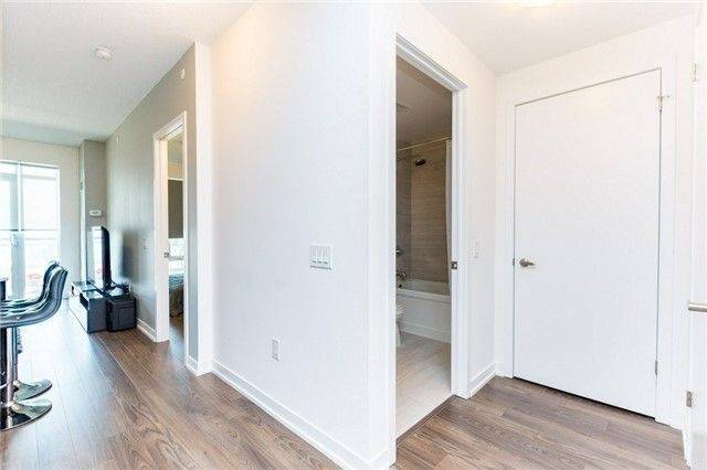 Mississauga, ON L5M 5R1,2560 Eglinton AVE W #1206