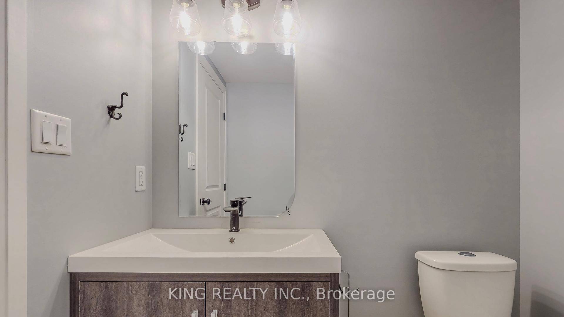 London East, ON N5V 0C2,1556 DREW ST