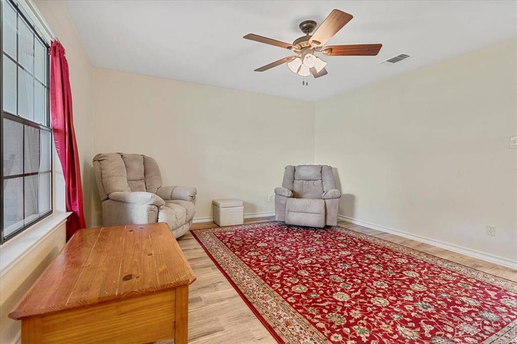 Azle, TX 76020,1717 Adams Lane