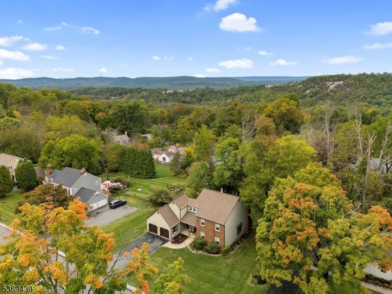 Allamuchy Twp., NJ 07840,65 Bald Eagle Rd