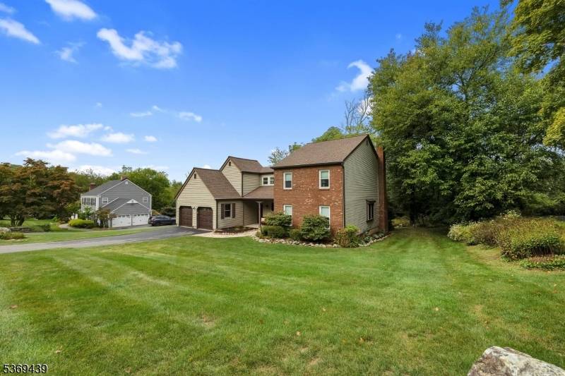 Allamuchy Twp., NJ 07840,65 Bald Eagle Rd
